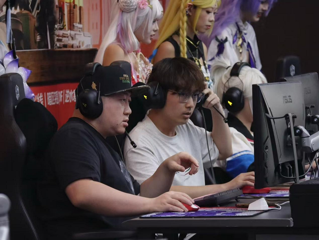 螃蟹快闪主题网吧无畏契约水友赛2.png