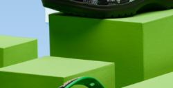 Crocs携手Minecraft我的世界 推出全新限定系列鞋款