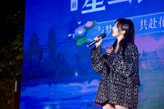 9-25-《梦幻花园》五周年露营嘉年华 花园星梦官Nene郑乃馨《明天见》温暖首唱789.png