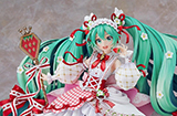 潮趣：初音未来 15周年纪念Ver. 1/7手办  信仰韭菜价