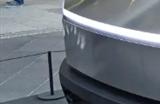 特斯拉Cybertruck发生爆炸 马斯克：与车辆本身无关