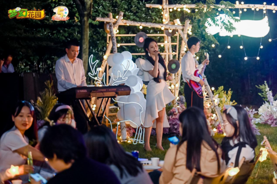 9-25-《梦幻花园》五周年露营嘉年华 花园星梦官Nene郑乃馨《明天见》温暖首唱518.png