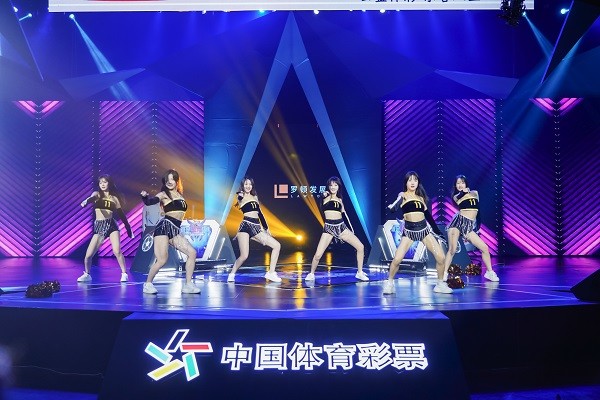 https://img.toumeiw.cn/upload/image/jpeg/20221114/86dcd20c1836b6610dd255d5ca8c362e.jpg