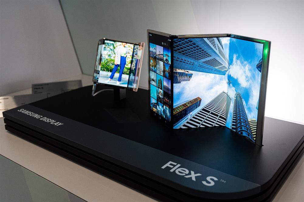 Samsung_FlexS_OLED.jpg