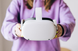 搞VR：Meta 计划于 2024 年推出更便宜的 VR 头显