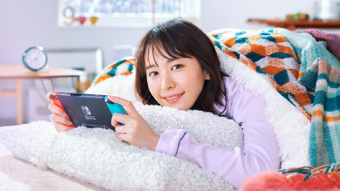 Switch2020冬季广告放出 新垣结衣被窝玩NS