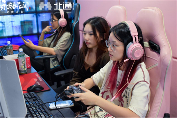北通杯中的女战神 用北通游戏手柄发挥永劫无间巅峰实力646.jpg