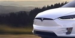 碰撞时可能引发车门解锁：特斯拉宣布召回12万辆汽车