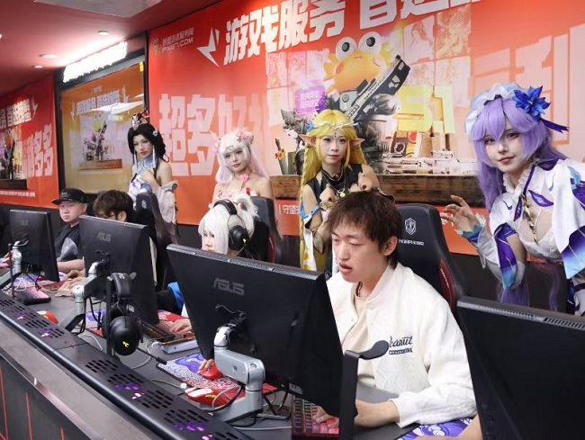螃蟹快闪主题网吧无畏契约水友赛1.png