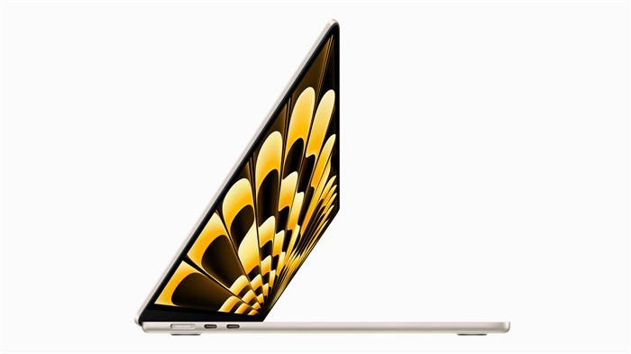 苹果推出15英寸MacBook Air1.jpg