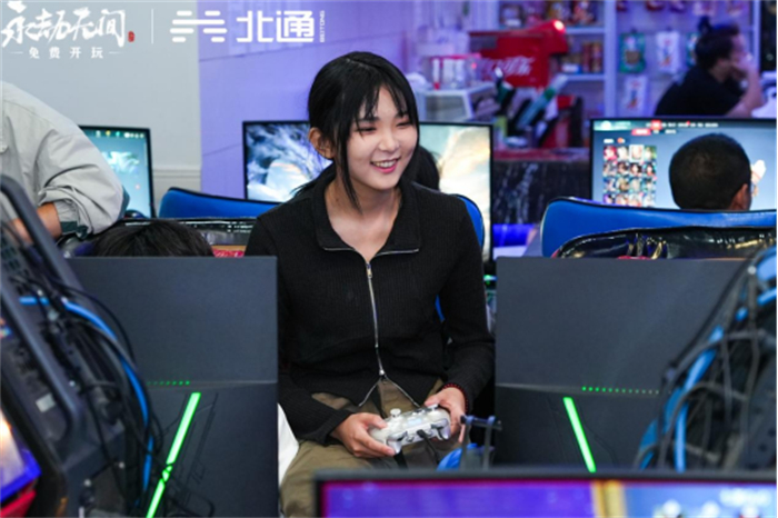 北通杯中的女战神 用北通游戏手柄发挥永劫无间巅峰实力648.jpg