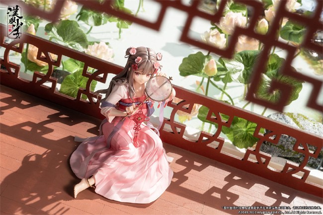 潮趣：插画师Anmi 汉服少女 映水芙蓉 1/7手办  又是我最喜欢的裸足